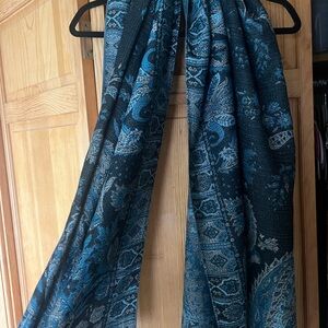 Elegant Blue and Black Paisley Scarf